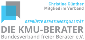 KMU Logo Individualisierbar 11.694 × 5.514 Zoll